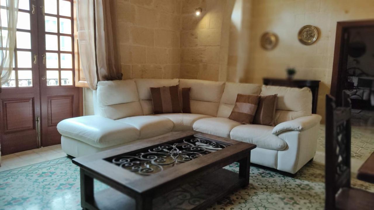 Warda Accommodation Xewkija Екстер'єр фото
