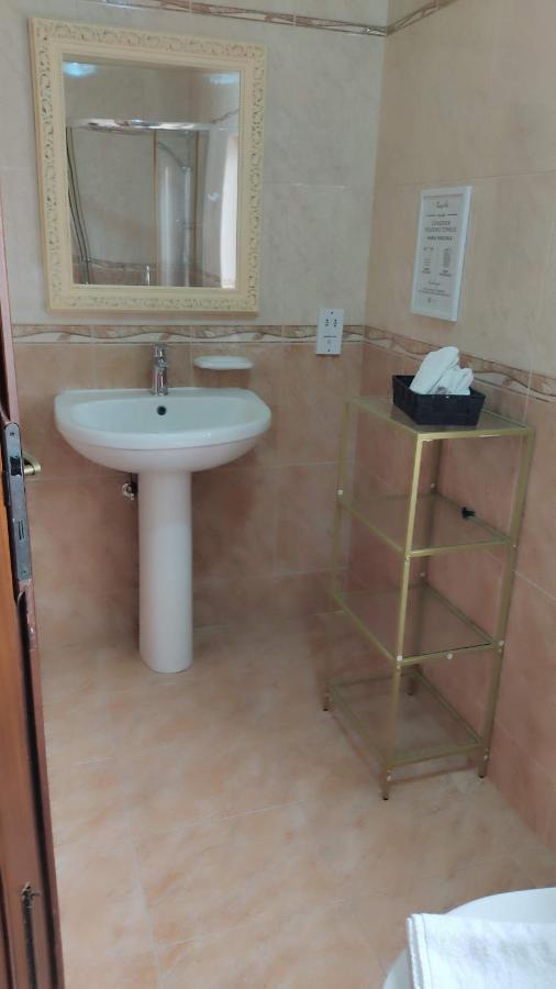 Warda Accommodation Xewkija Екстер'єр фото