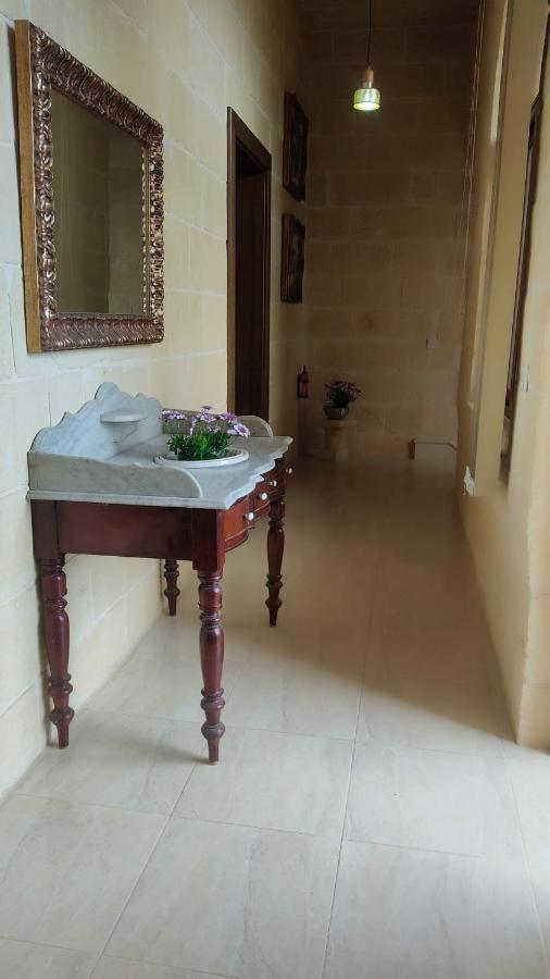 Warda Accommodation Xewkija Екстер'єр фото